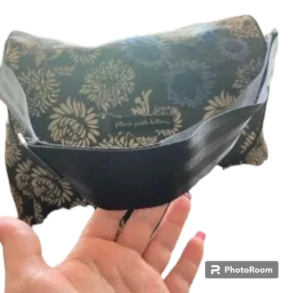 Petunia Pickle Bottom Diaper Bag Boxy Backpack‎